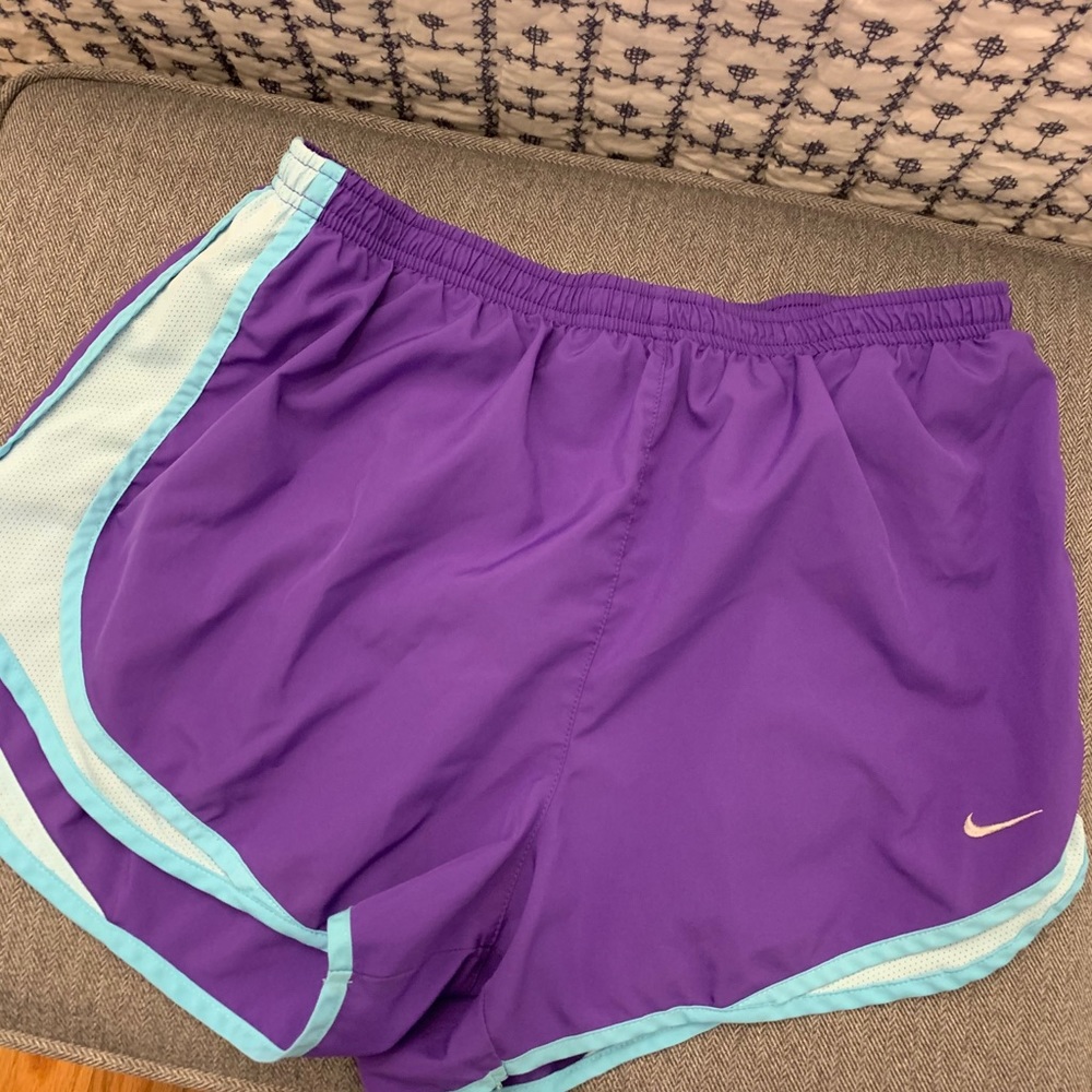Nike Tempo Running Shorts - Large